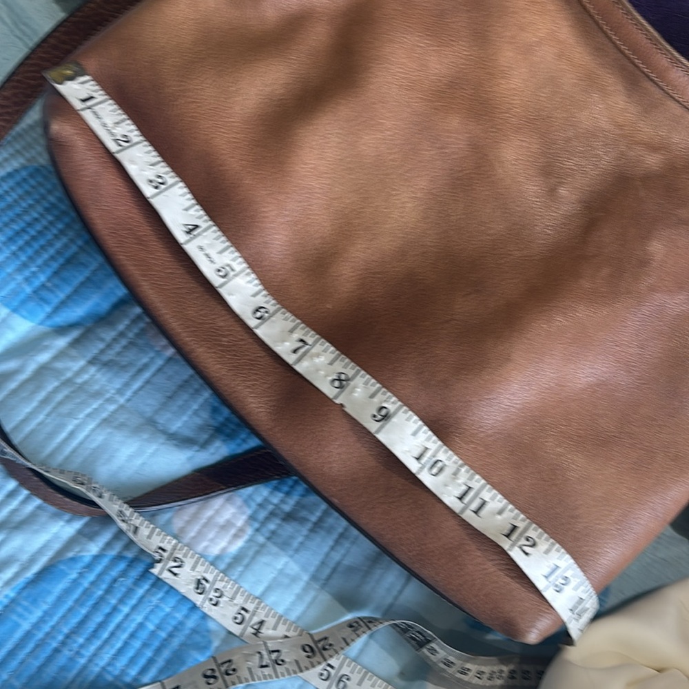 Gucci Tan Leather Hobo Bag - Picture 11 of 16